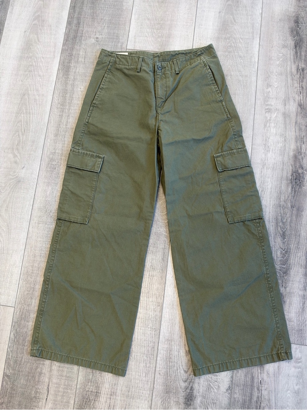 Levi's Olive Green Women's Cargo Pants